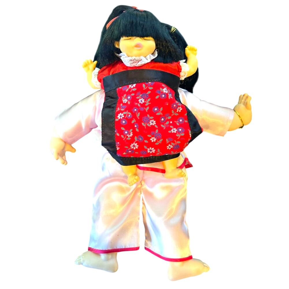 Vintage 1982 Chopstick Kids Doll with Baby in Carrier & Passport, JMB Jacobsen - Picture 2 of 7